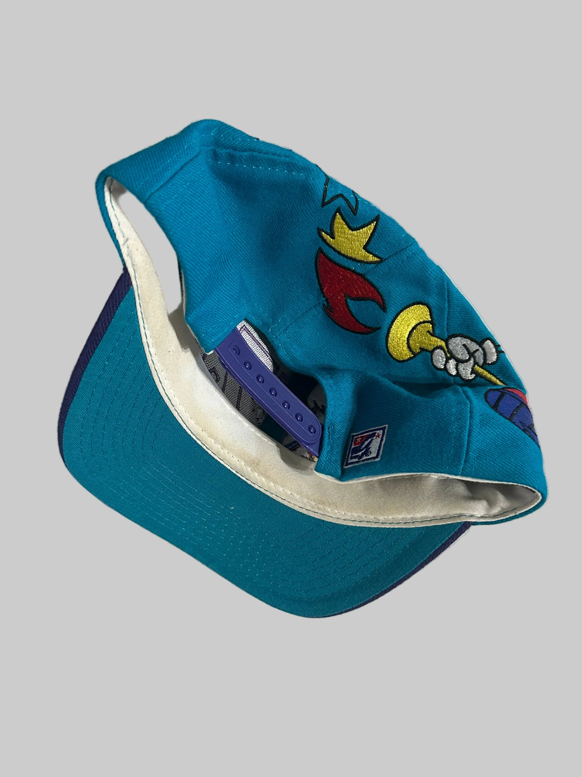 Vtg 1996 Izzy The Game Snapback