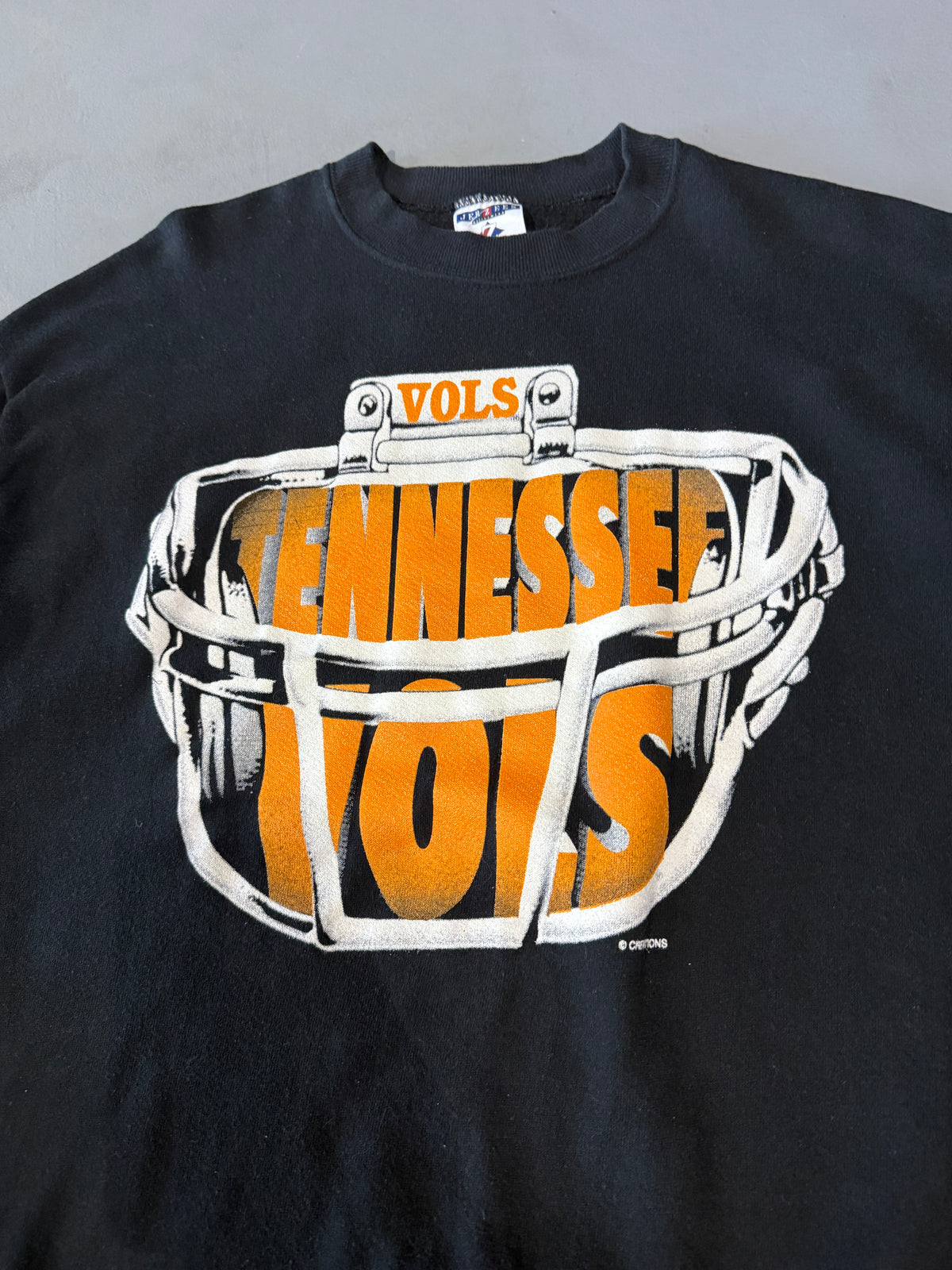 Tennessee Vols Face Mask Sweatshirt (XL)