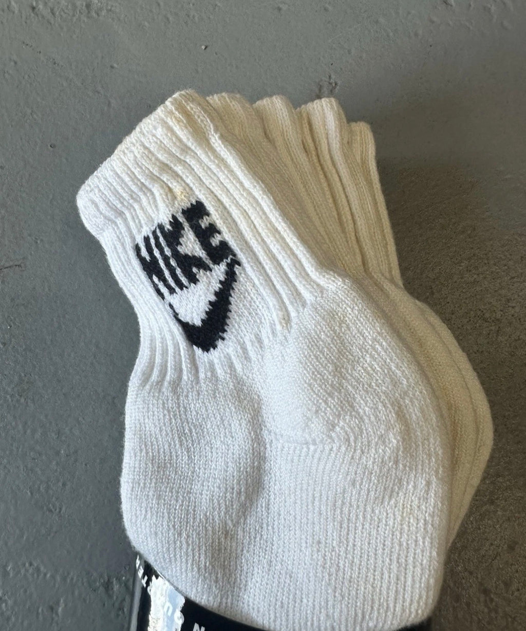 VTG 90S NIKE SOCKS 3-PK