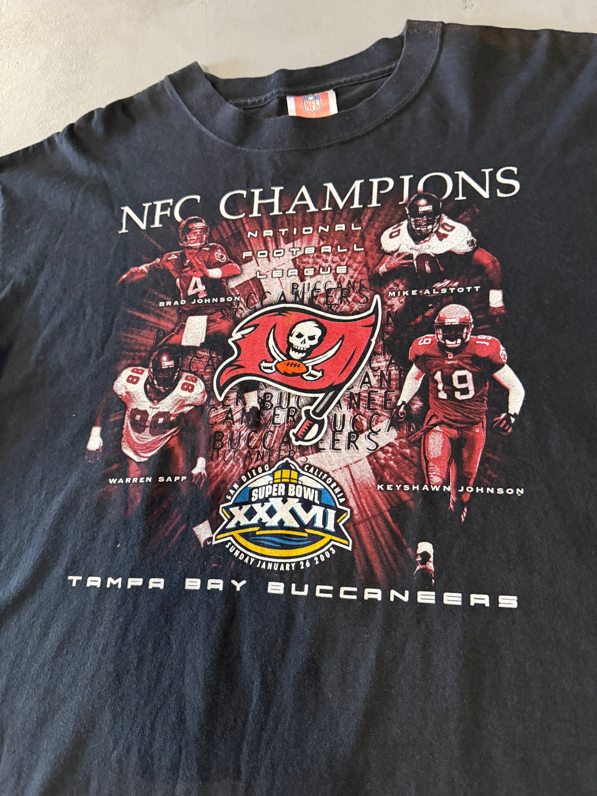 Tampa Bay Bucs NFC Champs T-Shirt (XL)