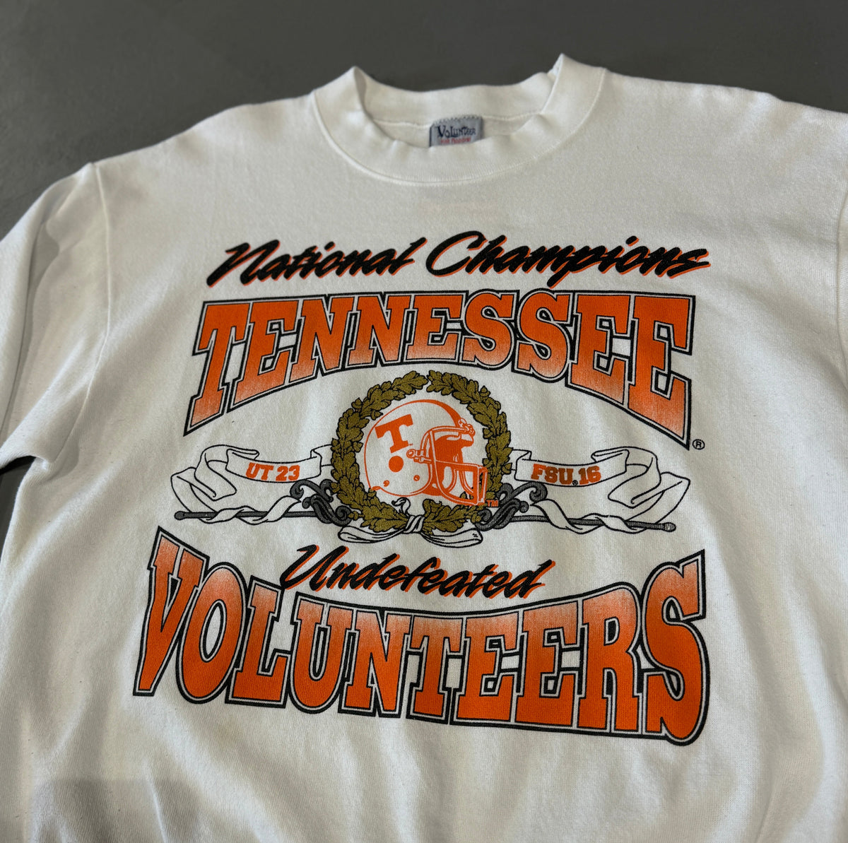 Tennessee Volunteers 98’ Sweatshirt (L)