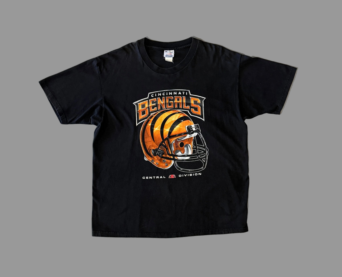 Cincinnati Bengals Helmet T-Shirt (XL)